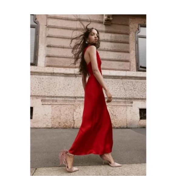 Zara Vibrant Red One-Shoulder Dress - Picture 9 of 10